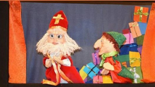 Afbeelding poppenkast Sint en Piet